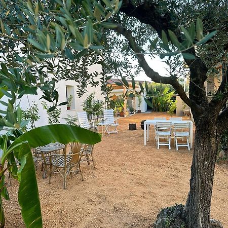 קוארטו ד'אלטינו Pathos Guest House מראה חיצוני תמונה